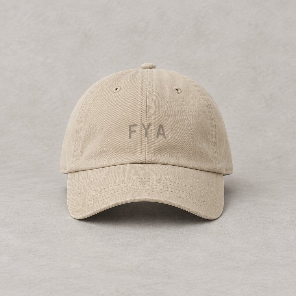 FYA pet in zand, vooraanzicht